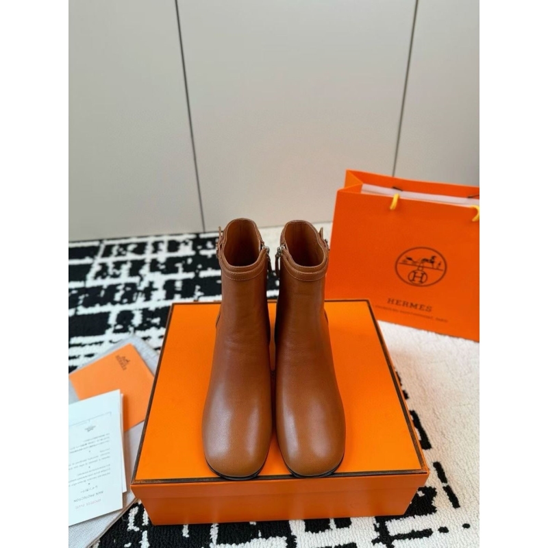 H**mes boots